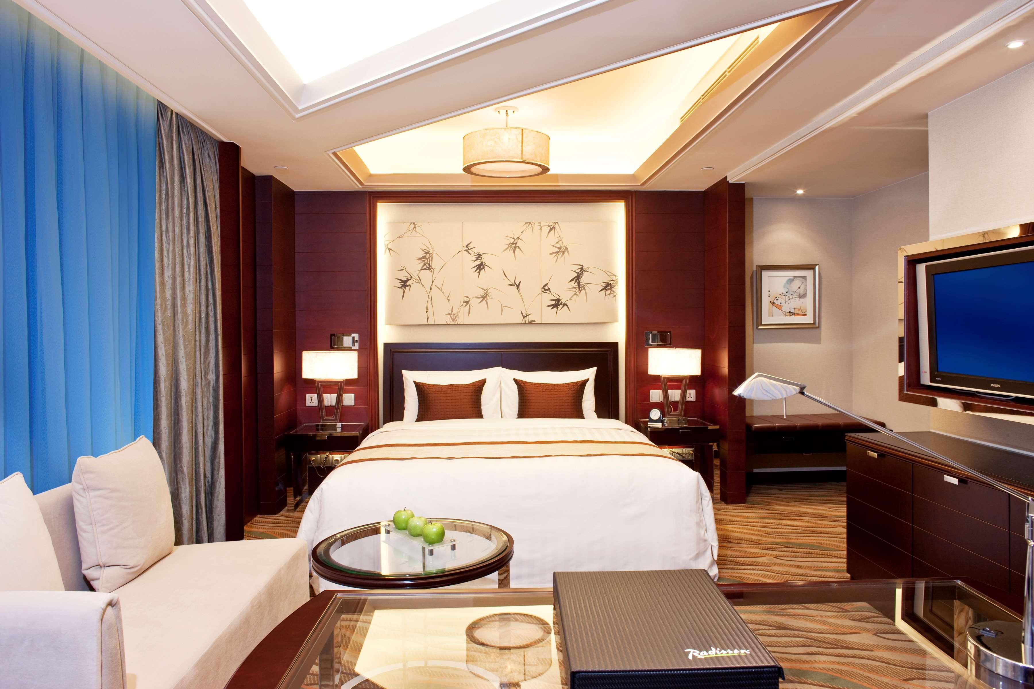 Radisson Tianjin Hotel Exterior photo