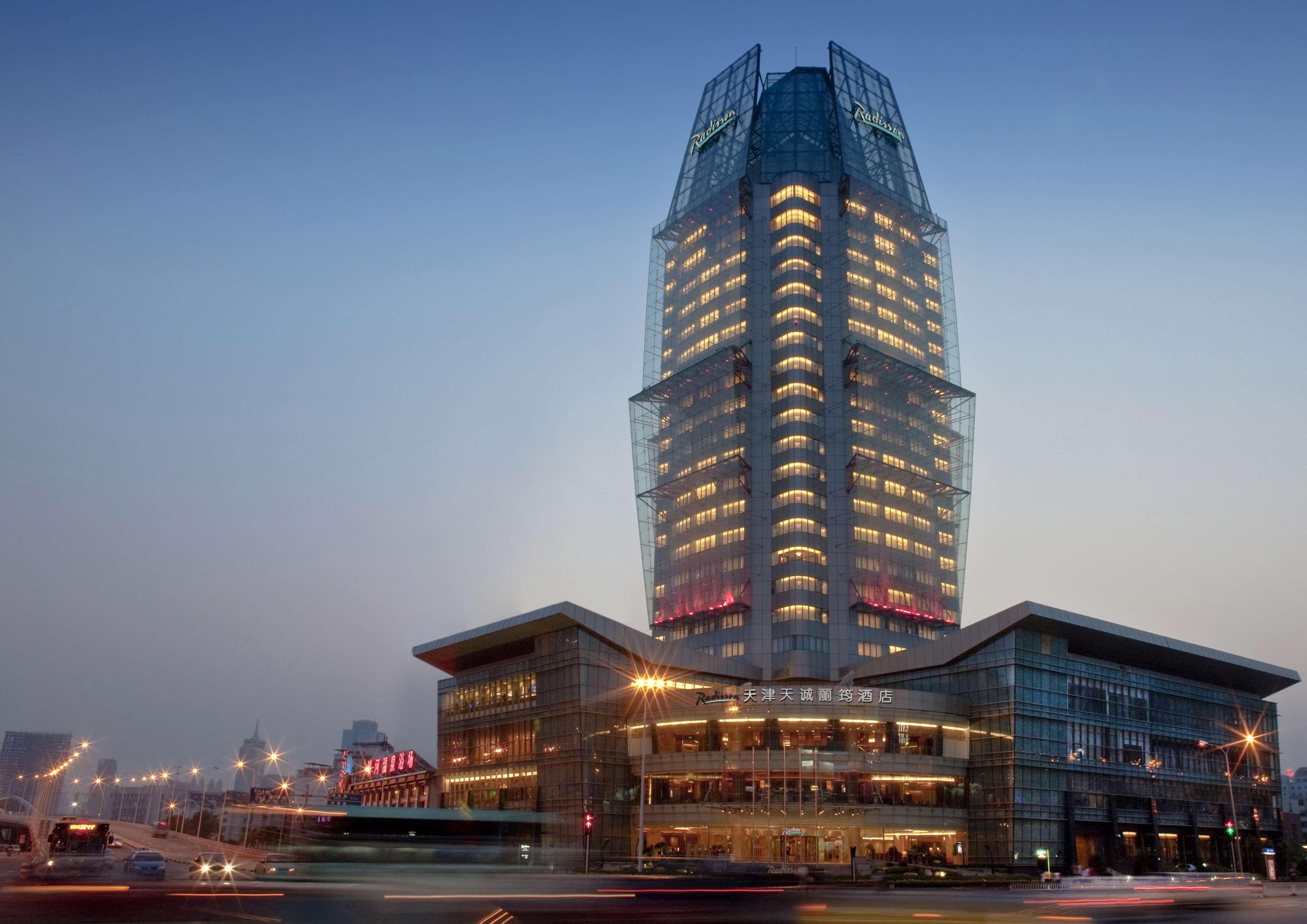 Radisson Tianjin Hotel Exterior photo