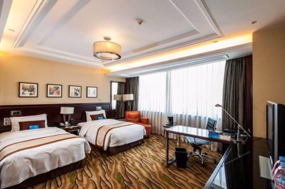 Radisson Tianjin Hotel Exterior photo